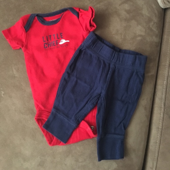 Newborn outfits - Picture 3 of 8